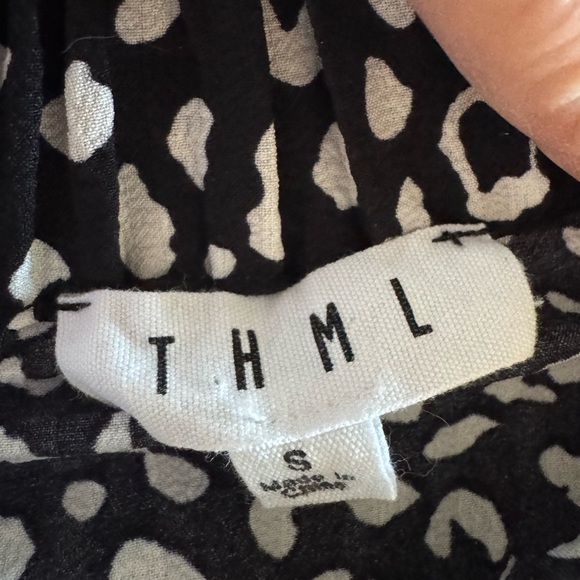 THML embroidered “The Perfect Timing” shift top size small - Picture 8 of 10